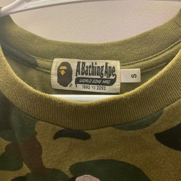 Bape Shark Tee - Picture 6 of 7